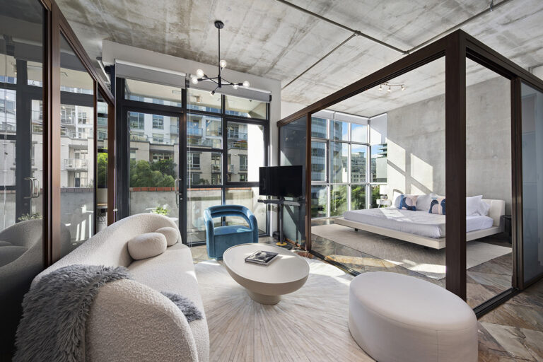 Alternate view of the living room.
